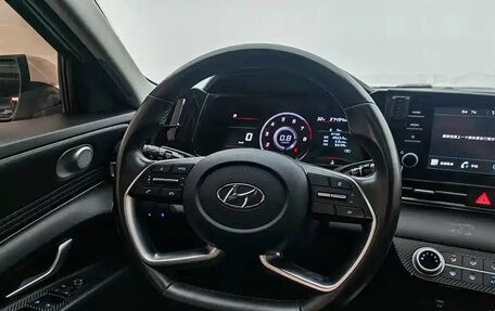Hyundai Elantra, 2022 год, 1 654 000 рублей, 13 фотография