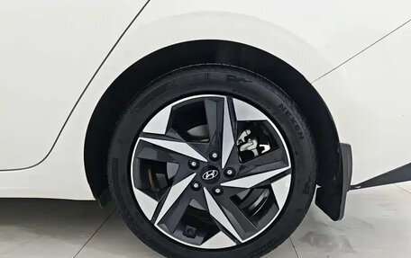 Hyundai Elantra, 2022 год, 1 654 000 рублей, 9 фотография