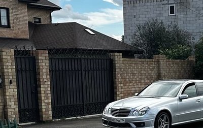 Mercedes-Benz E-Класс, 2002 год, 750 000 рублей, 1 фотография