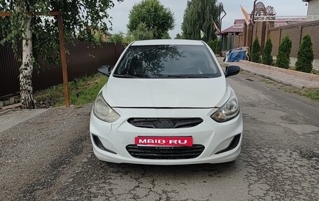Hyundai Solaris II рестайлинг, 2014 год, 440 000 рублей, 1 фотография