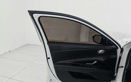 Hyundai Elantra, 2022 год, 1 654 000 рублей, 17 фотография