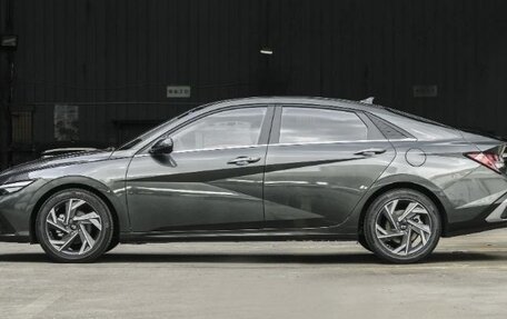Hyundai Elantra, 2026 год, 2 300 000 рублей, 3 фотография