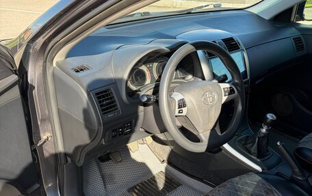 Toyota Corolla, 2013 год, 1 030 000 рублей, 27 фотография