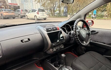 Honda Fit III, 2002 год, 310 000 рублей, 15 фотография
