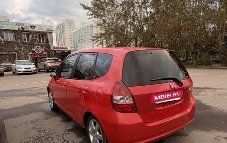 Honda Fit III, 2002 год, 310 000 рублей, 2 фотография