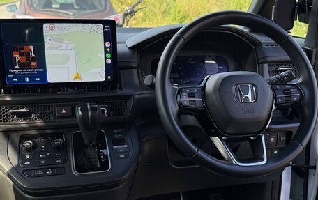 Honda Stepwgn, 2022 год, 2 880 000 рублей, 8 фотография