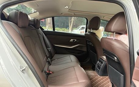 BMW 3 серия, 2022 год, 2 849 000 рублей, 15 фотография