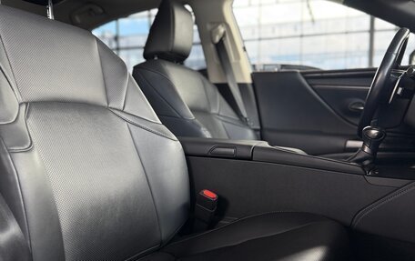 Lexus ES VII, 2019 год, 4 190 000 рублей, 13 фотография
