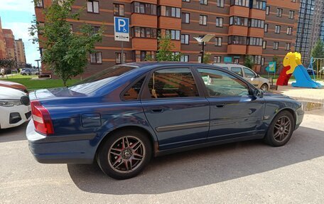 Volvo S80 II рестайлинг 2, 2001 год, 250 000 рублей, 4 фотография
