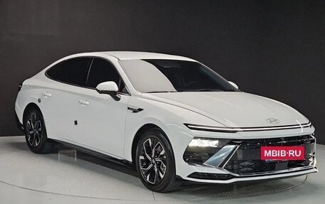Hyundai Sonata VIII, 2023 год, 2 700 000 рублей, 2 фотография