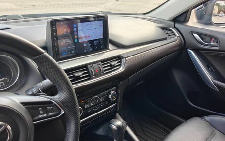 Mazda 6, 2017 год, 2 050 000 рублей, 10 фотография
