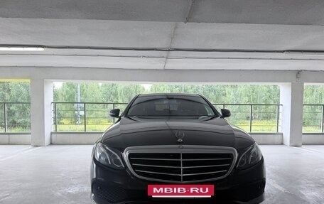 Mercedes-Benz E-Класс, 2016 год, 2 250 000 рублей, 4 фотография