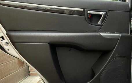 Hyundai Santa Fe III рестайлинг, 2011 год, 1 230 000 рублей, 16 фотография