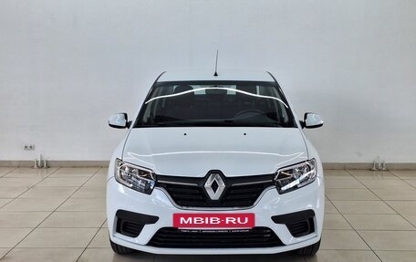 Renault Logan II, 2022 год, 850 000 рублей, 2 фотография