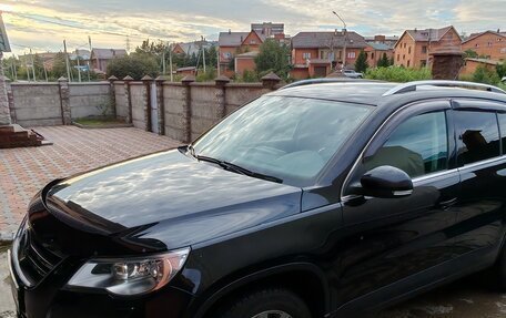 Volkswagen Tiguan I, 2010 год, 1 300 000 рублей, 2 фотография