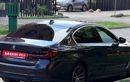 BMW 5 серия, 2022 год, 4 690 000 рублей, 4 фотография