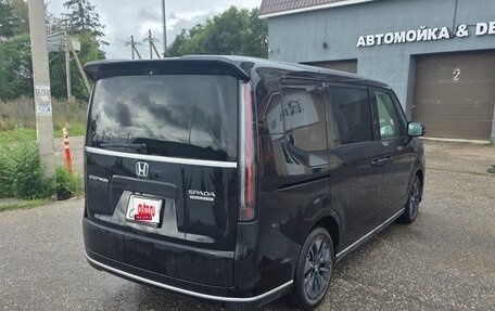 Honda Stepwgn, 2023 год, 3 300 000 рублей, 3 фотография