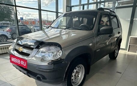 Chevrolet Niva I рестайлинг, 2014 год, 390 000 рублей, 5 фотография