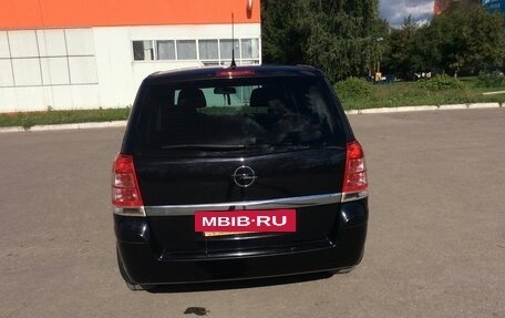 Opel Zafira B, 2011 год, 650 000 рублей, 3 фотография
