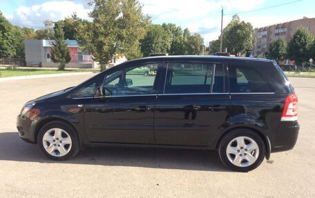Opel Zafira B, 2011 год, 650 000 рублей, 6 фотография