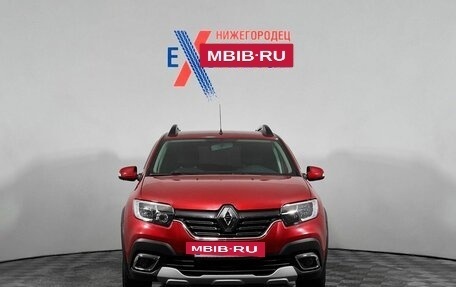 Renault Sandero II рестайлинг, 2020 год, 1 369 000 рублей, 2 фотография