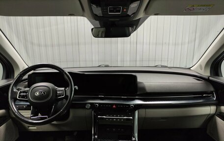KIA Carnival, 2021 год, 3 500 000 рублей, 8 фотография