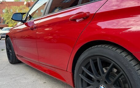 BMW 3 серия, 2016 год, 1 460 000 рублей, 10 фотография