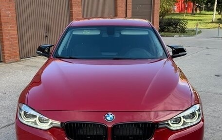 BMW 3 серия, 2016 год, 1 460 000 рублей, 9 фотография