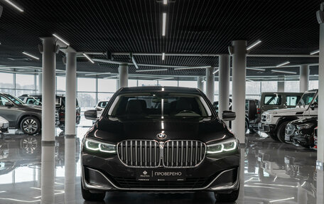 BMW 7 серия, 2020 год, 3 900 000 рублей, 3 фотография