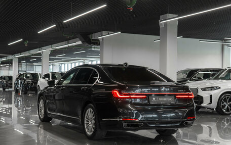 BMW 7 серия, 2020 год, 3 900 000 рублей, 4 фотография