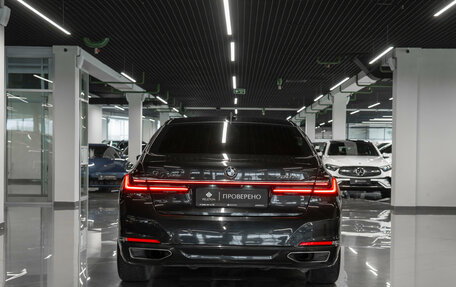 BMW 7 серия, 2020 год, 3 900 000 рублей, 6 фотография