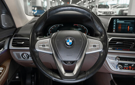 BMW 7 серия, 2020 год, 3 900 000 рублей, 11 фотография