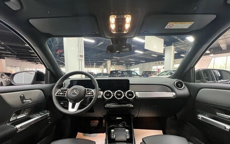 Mercedes-Benz GLB, 2022 год, 2 130 000 рублей, 14 фотография