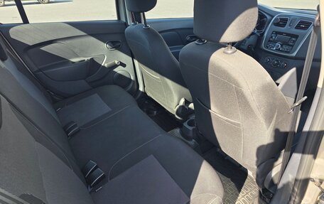 Renault Logan II, 2020 год, 1 090 000 рублей, 14 фотография