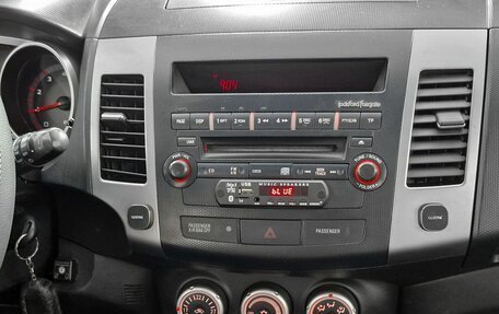 Mitsubishi Outlander III рестайлинг 3, 2007 год, 767 000 рублей, 10 фотография