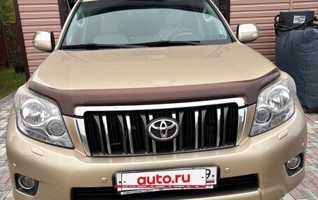 Toyota Land Cruiser Prado 150 рестайлинг 2, 2009 год, 2 700 000 рублей, 2 фотография