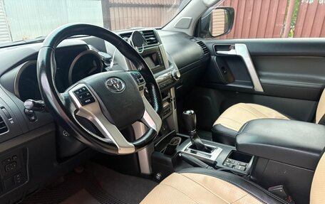 Toyota Land Cruiser Prado 150 рестайлинг 2, 2009 год, 2 700 000 рублей, 8 фотография