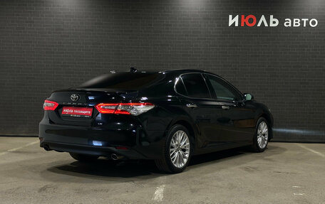 Toyota Camry, 2019 год, 3 300 000 рублей, 5 фотография