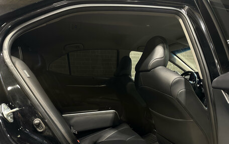 Toyota Camry, 2019 год, 3 300 000 рублей, 8 фотография