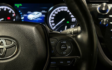 Toyota Camry, 2019 год, 3 300 000 рублей, 16 фотография