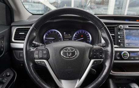 Toyota Highlander III, 2019 год, 3 899 000 рублей, 13 фотография