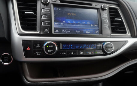 Toyota Highlander III, 2019 год, 3 899 000 рублей, 15 фотография