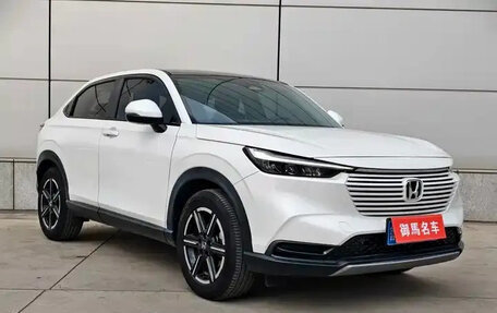 Honda Vezel, 2023 год, 1 254 600 рублей, 3 фотография