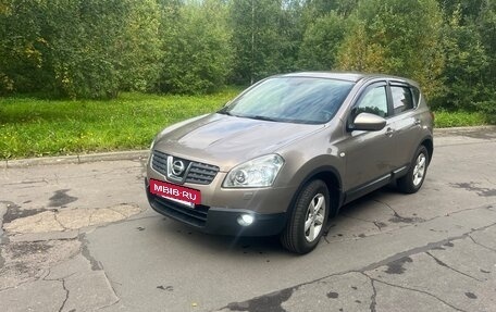 Nissan Qashqai, 2008 год, 900 000 рублей, 2 фотография