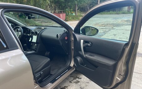 Nissan Qashqai, 2008 год, 900 000 рублей, 32 фотография