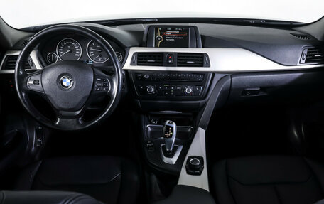 BMW 3 серия, 2013 год, 1 490 000 рублей, 12 фотография