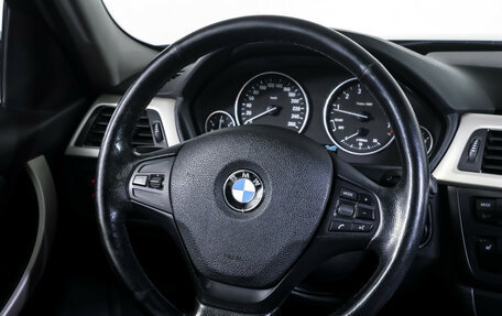 BMW 3 серия, 2013 год, 1 490 000 рублей, 13 фотография