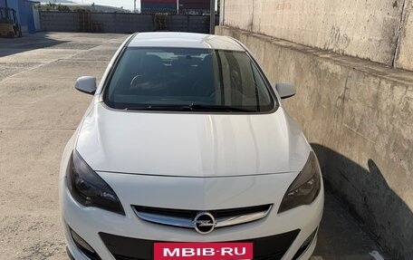 Opel Astra J, 2013 год, 1 050 000 рублей, 6 фотография