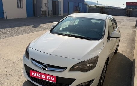 Opel Astra J, 2013 год, 1 050 000 рублей, 7 фотография
