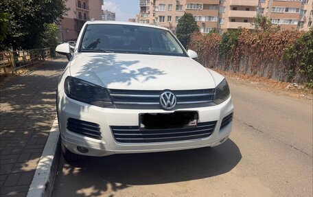 Volkswagen Touareg III, 2012 год, 1 800 000 рублей, 1 фотография